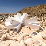 Joshua Tree House: una casa sostenible con materiales reciclados en el desierto de California casa desierto