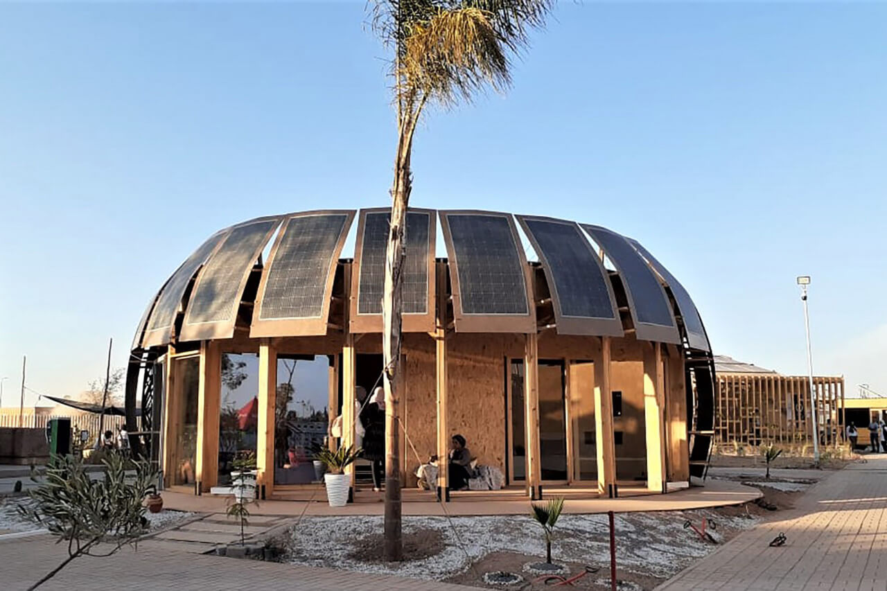 Sunimplant, un edificio sostenible en África hecho a partir de la planta de cáñamo