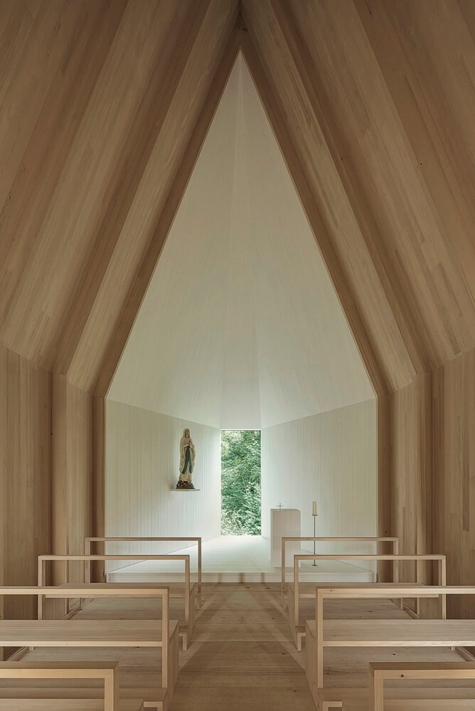 Capilla Salgenreute: Arquitectura religiosa y sostenible